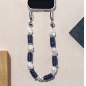 Baroque Pearl Rope Wristlet