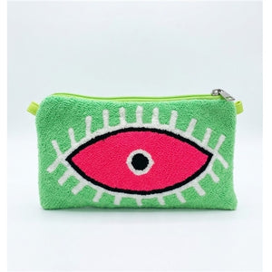 Large Eye Clutch