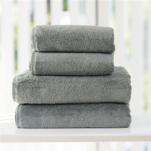 Grande Towel 100x180 cm / Granite