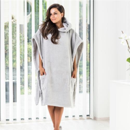 Poncho Unisex Small/Medium / Pearl Grey